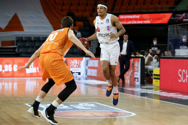 这场比赛中 这场比赛中