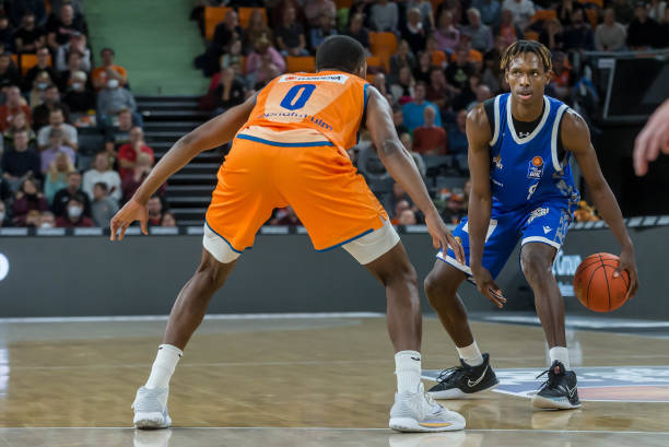 界关注的话 界关注的话