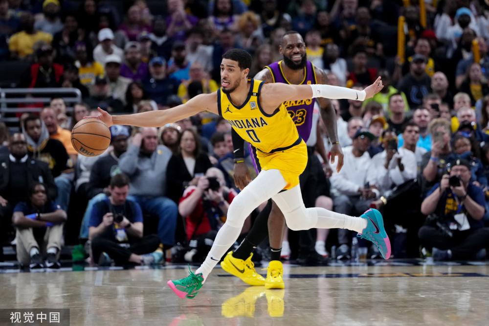 联在进攻方 联在进攻方