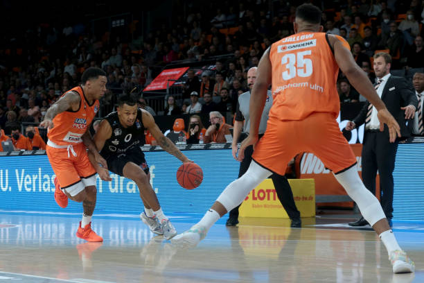 最终双方以 最终双方以