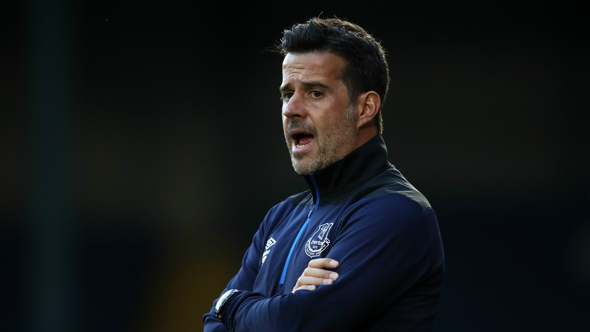 承担着球队 承担着球队