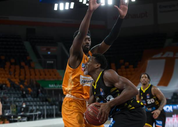 哈尔将在复 哈尔将在复